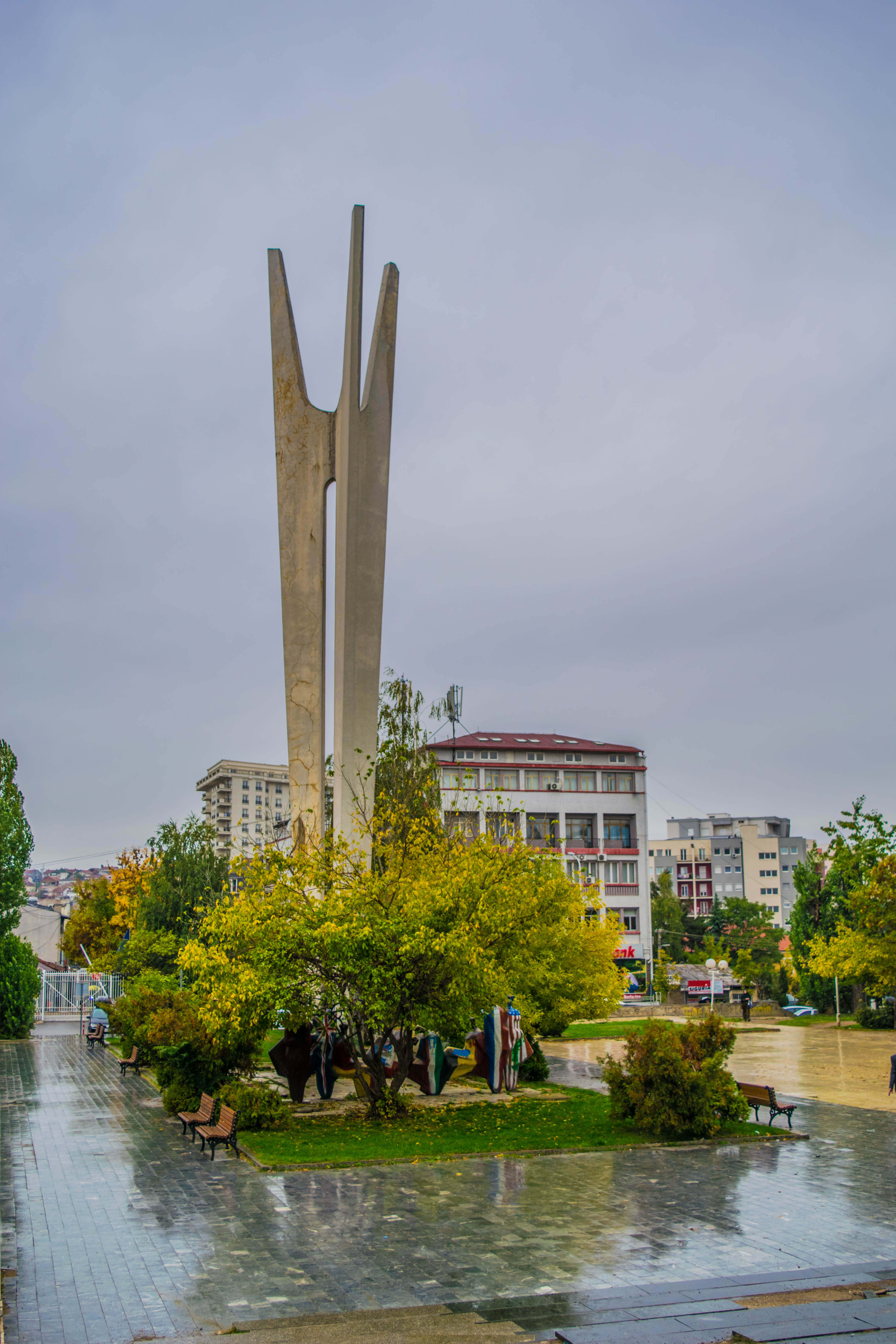 My Favorite Ugly Building: The National Library Of Kosovo - Concrete ...